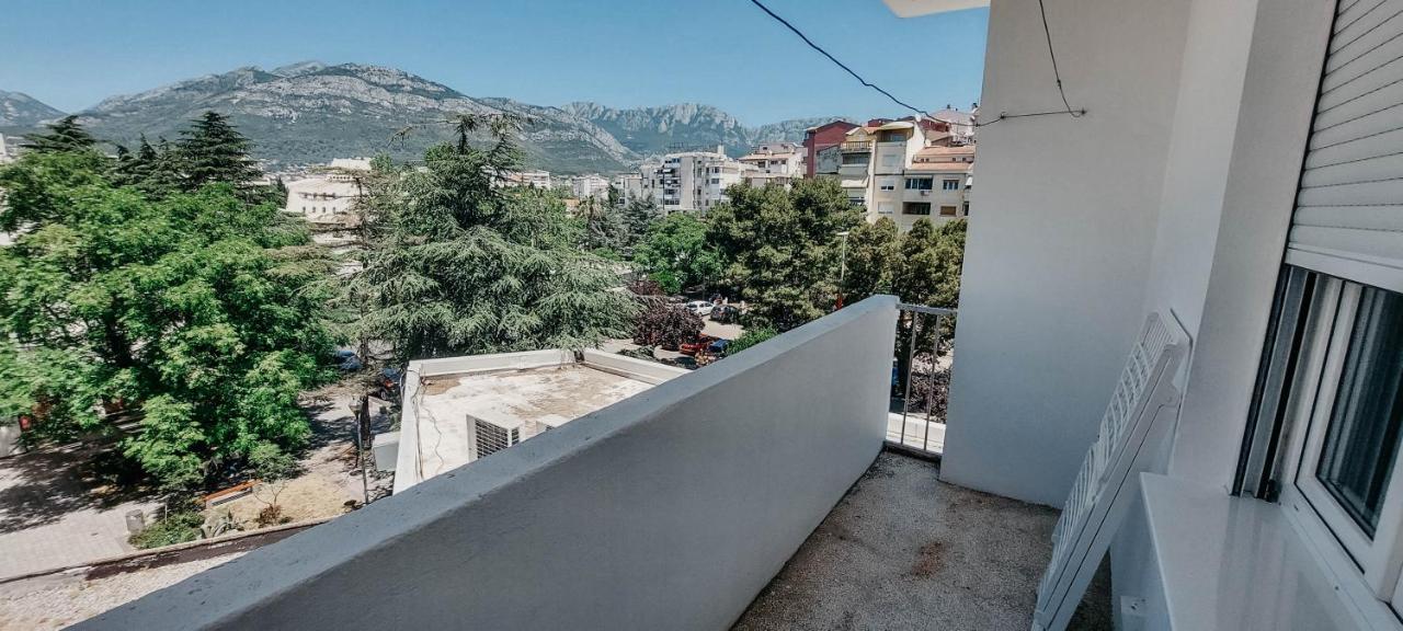 Apartment Bracovic - City Center バール エクステリア 写真