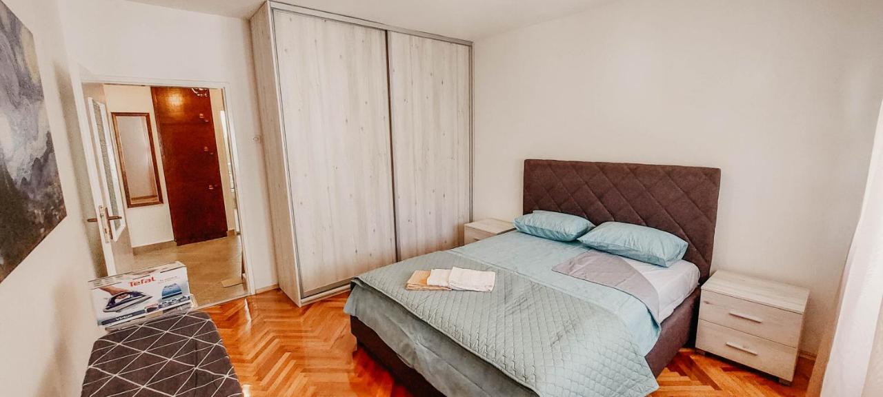 Apartment Bracovic - City Center バール エクステリア 写真